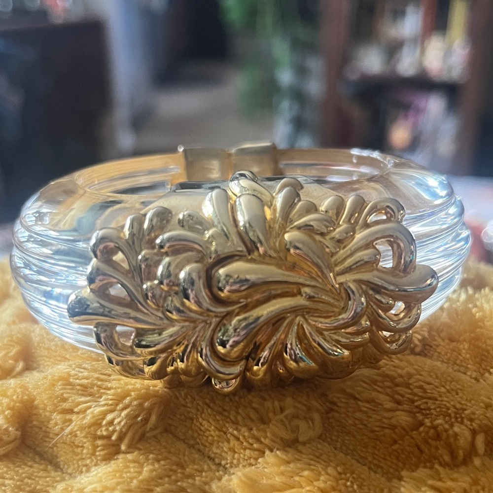 Inna Cytrine Gold metal and Clear Lucite Bracelet with Floral Design